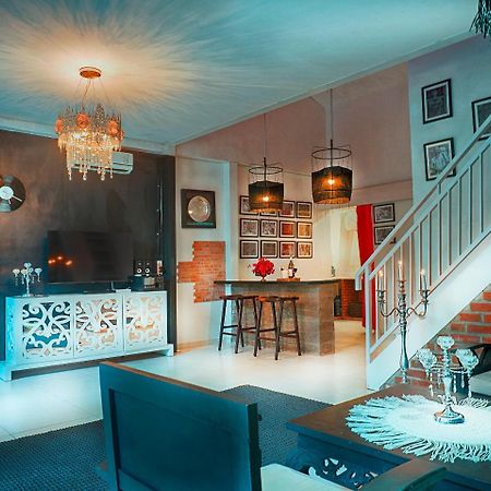 La Favela Club Villa In Seminyak Εξωτερικό φωτογραφία